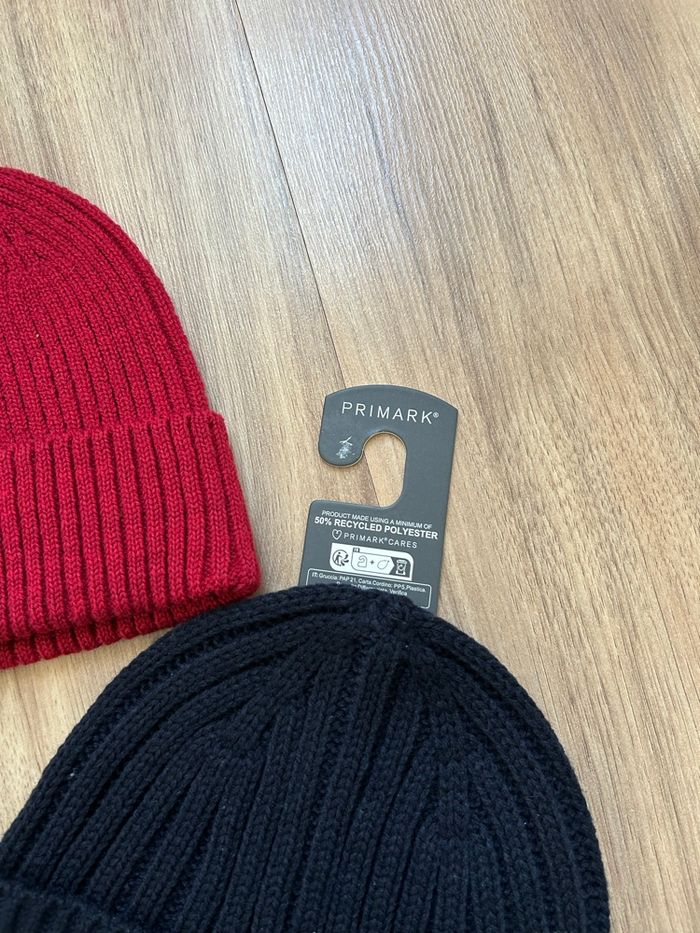 Lot de 2 bonnets unis Homme Neufs Primark - photo numéro 3