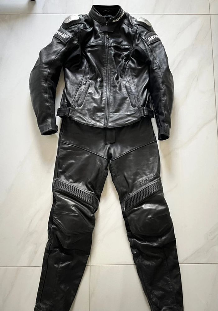 Ensemble de moto blouson et pantalon en cuir BERING