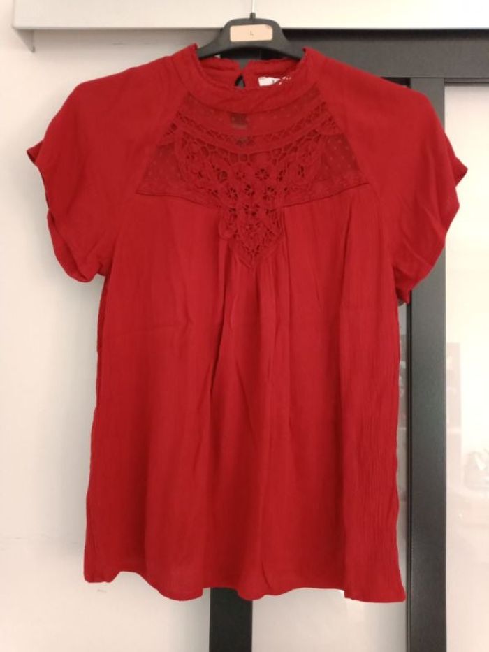 Chemise avec dentelle