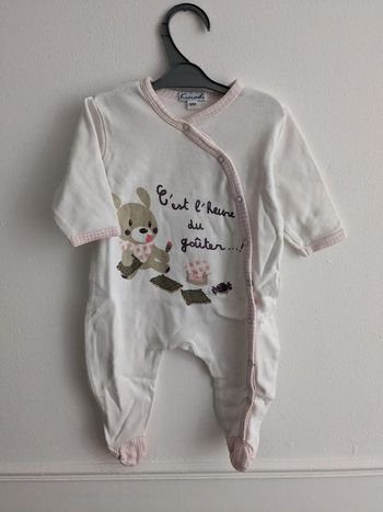 Dors bien 6 mois blanc et rose kimadi