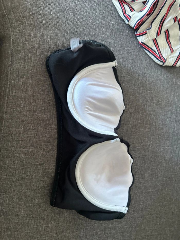 Eau de maillot de bain, coquillages - photo numéro 3
