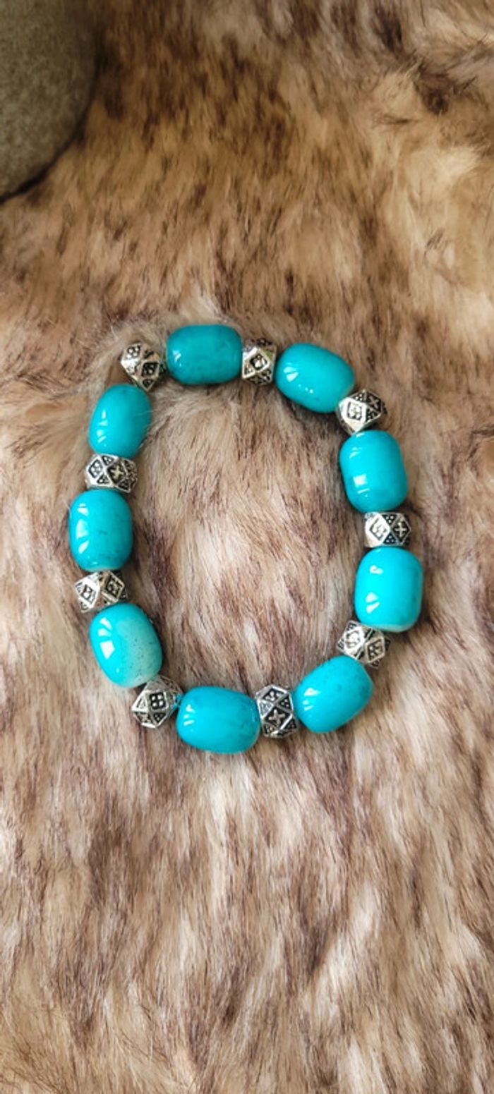 Joli bracelet turquoise histoire de femme - photo numéro 2
