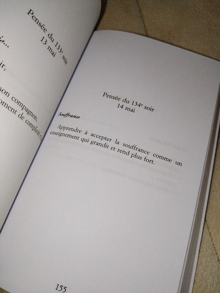 Livre "petite philosophie du soir" de Catherine Rambert - photo numéro 3