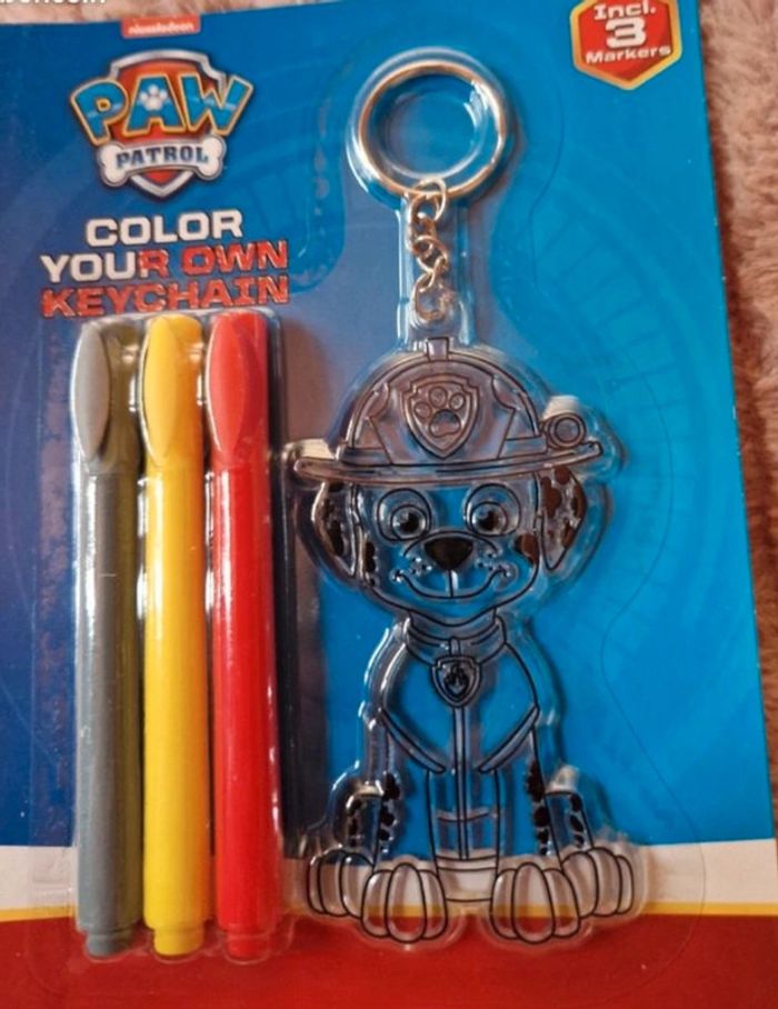 Porte clé par patrouille a colorier soi même