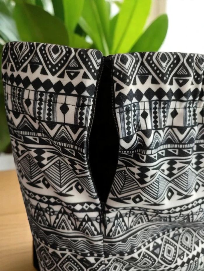 Jupe motifs (lire le descriptif avant achat) - photo numéro 5