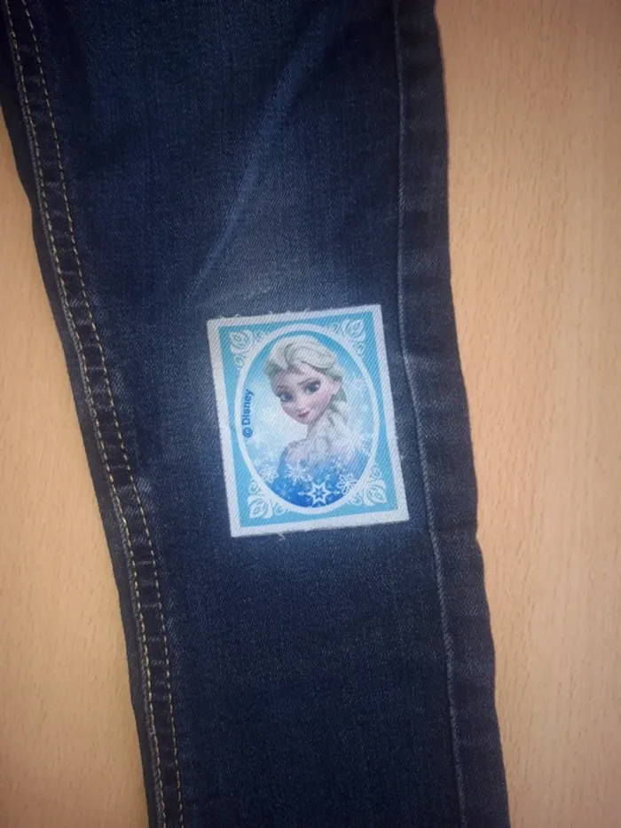 Jeans 4 ans - photo numéro 3