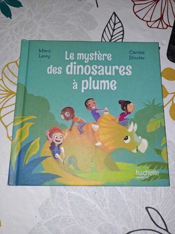 Le mystère des dinosaures a plume