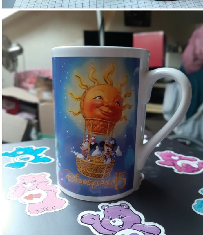Mug disney officiel des 15 ans disneyland Paris
