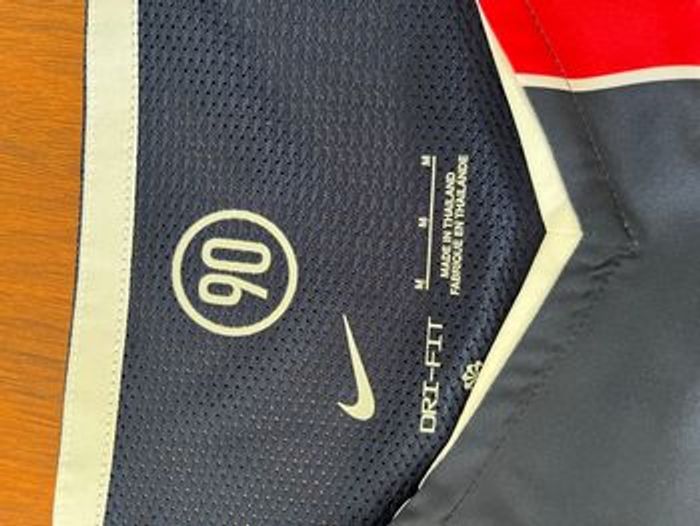 Maillot collector Paris Saint-Germain Reissue Nike Football 2004 Total 90 Thomson – M - photo numéro 3