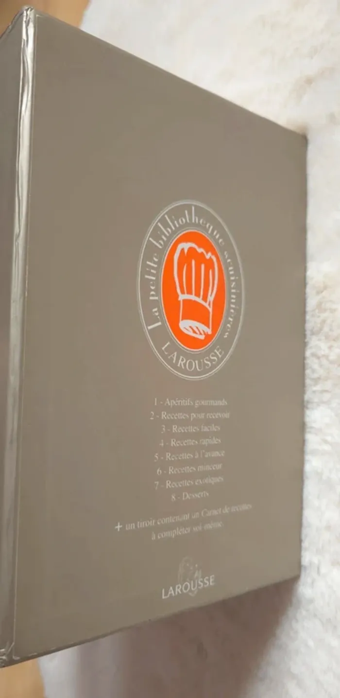 Bibliothèque de livre de cuisine Larousse - photo numéro 4