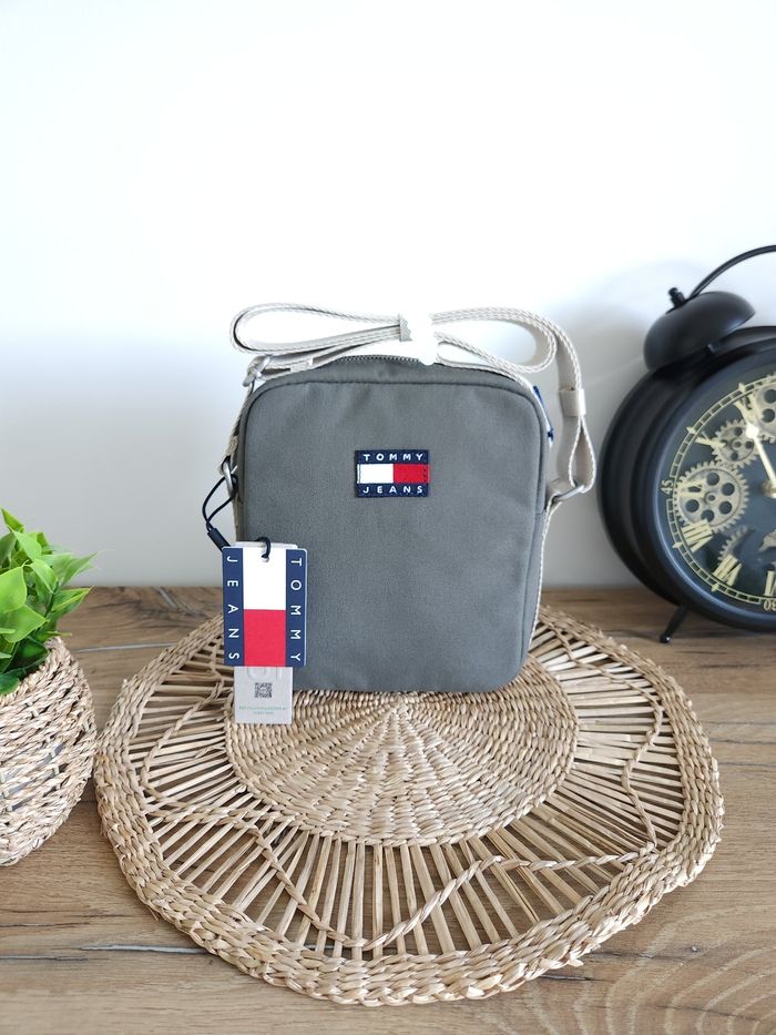 Saccoche à bandoulière Rétro Kaki Tommy Jeans - photo numéro 3
