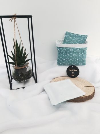 Panier avec 10 cotons