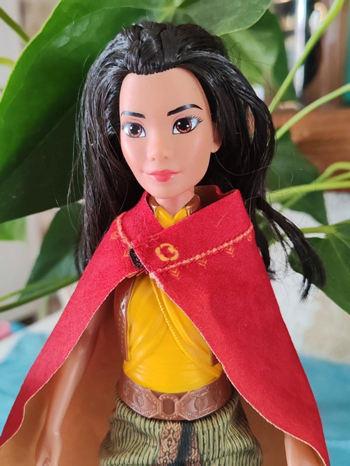 Poupée raya et le dragon Disney - photo numéro 2