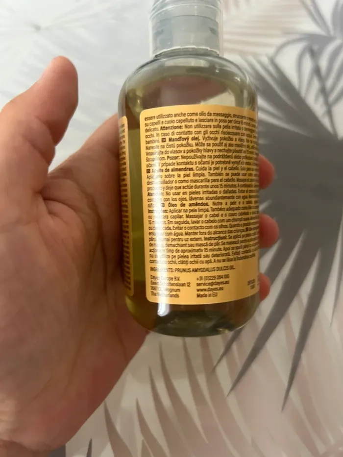 Huile almond oil neuf - photo numéro 3