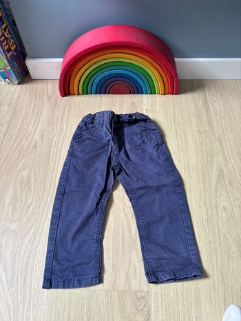 Pantalon tape à l’œil