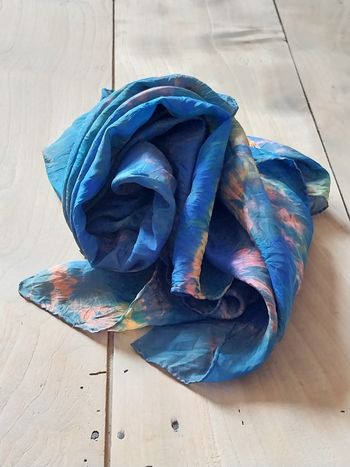 Foulard femme a fleurs Dégradé printanier de couleurs