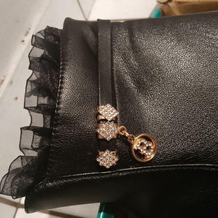 Bouttes femme - photo numéro 2