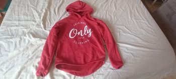 Pull à capuche