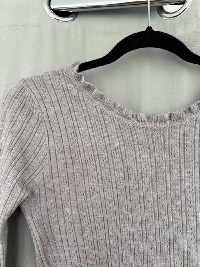 Pull gris - photo numéro 2
