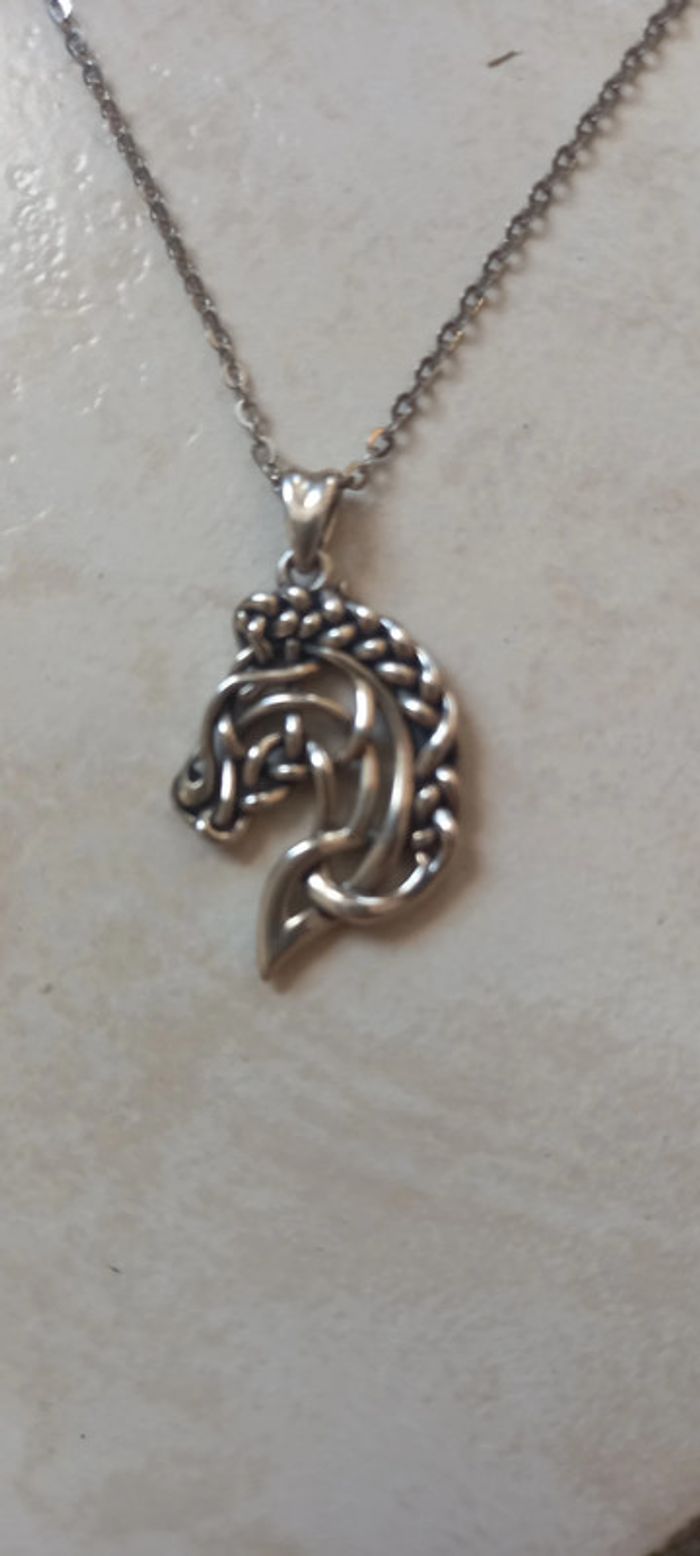 Collier tête de cheval - photo numéro 2