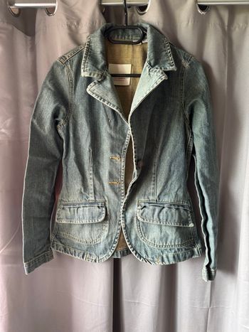 Veste en jean vert cintrée