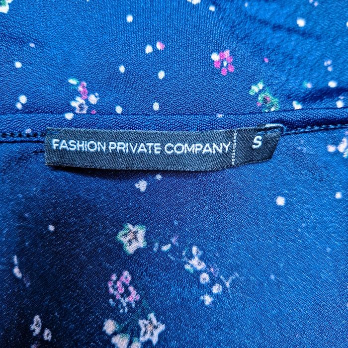 Haut manches 3/4 fleuri. - photo numéro 4