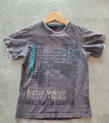 T-shirt gris - 10 ans