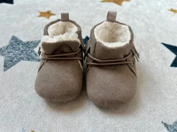 Petits chaussons moltonnés 🐑