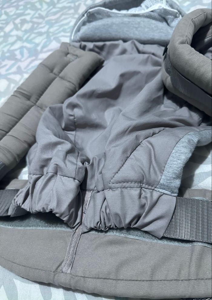 Porte bébé ergonomique Hoodie carrier 2 Love radius - photo numéro 4