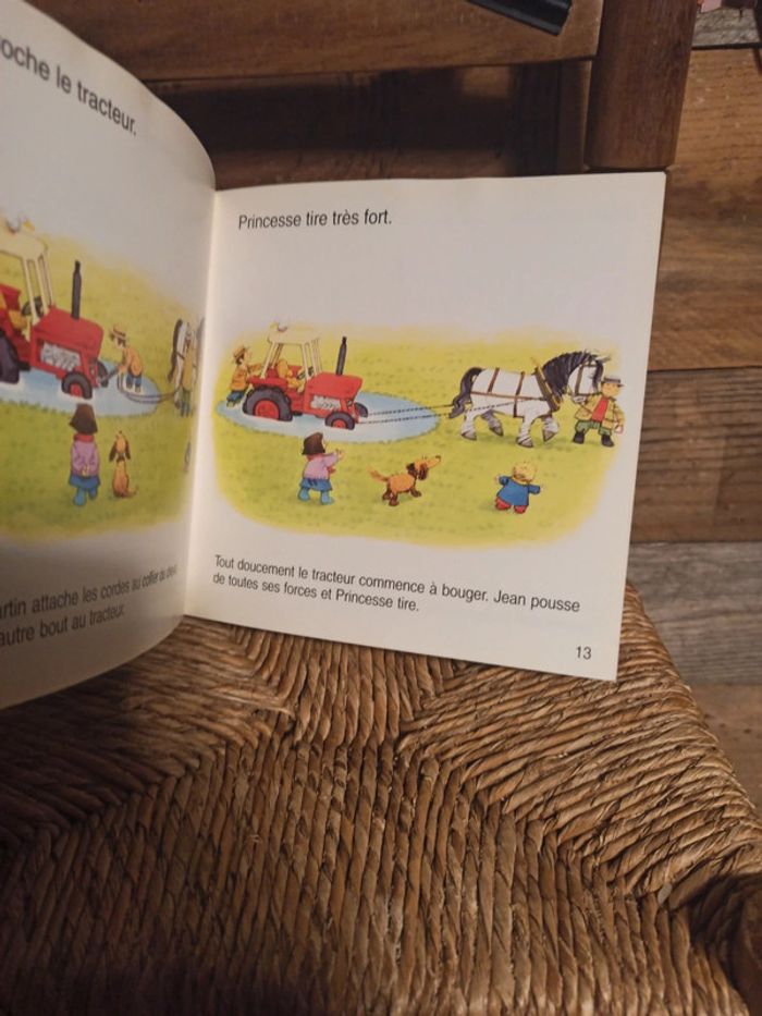 Livre les contes de la ferme Le tracteur dégringole tbe - photo numéro 3