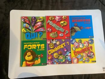 lot de six livres Nathan