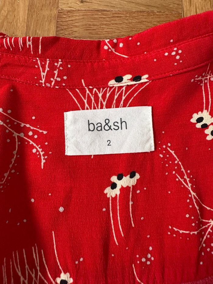 Chemisier Ba&sh rouge à motifs noirs taille 38 - photo numéro 4