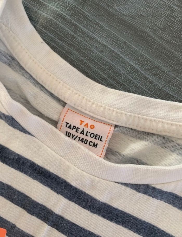 T shirt tao rayé 10 ans - photo numéro 3