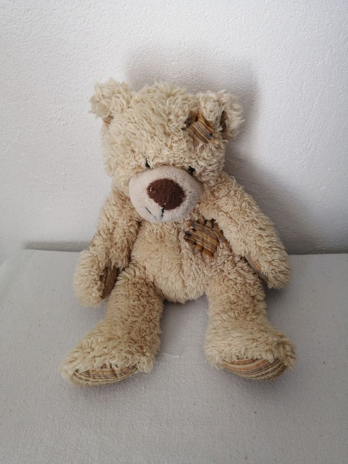 livre et peluche ours - photo numéro 6