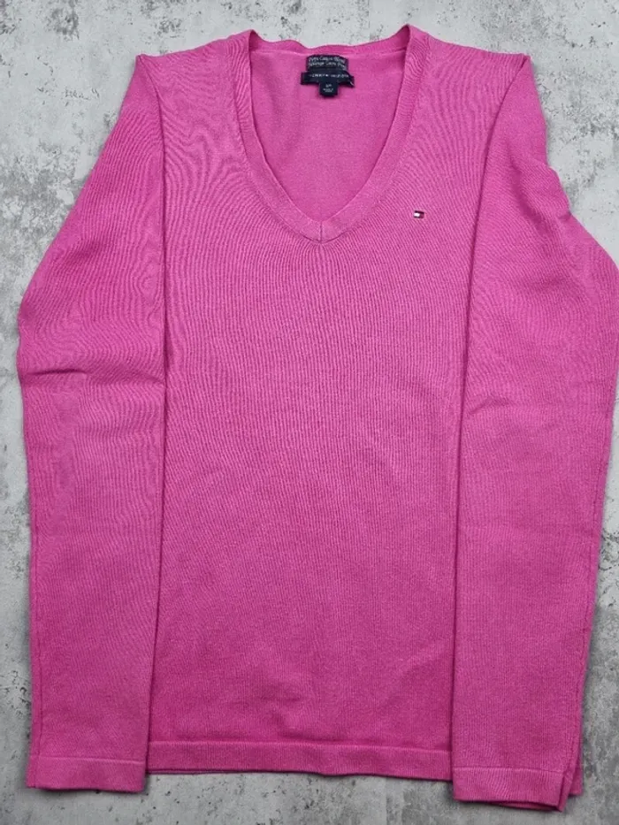 Pull col V Tommy Hilfiger fuschia – Taille S/36 Femmes - photo numéro 3
