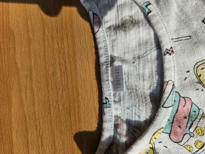 T-shirt 9/10 ans - photo numéro 2