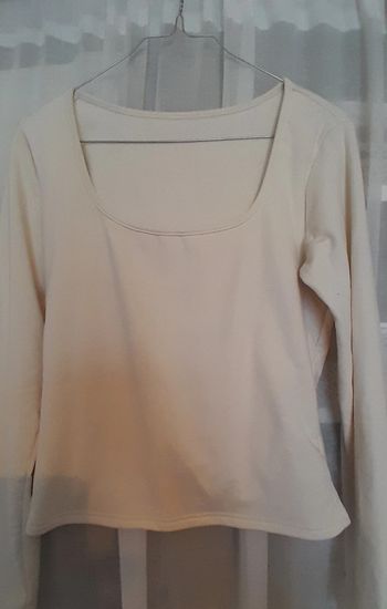 Haut couleur crème, taille XL, Marque Dazy