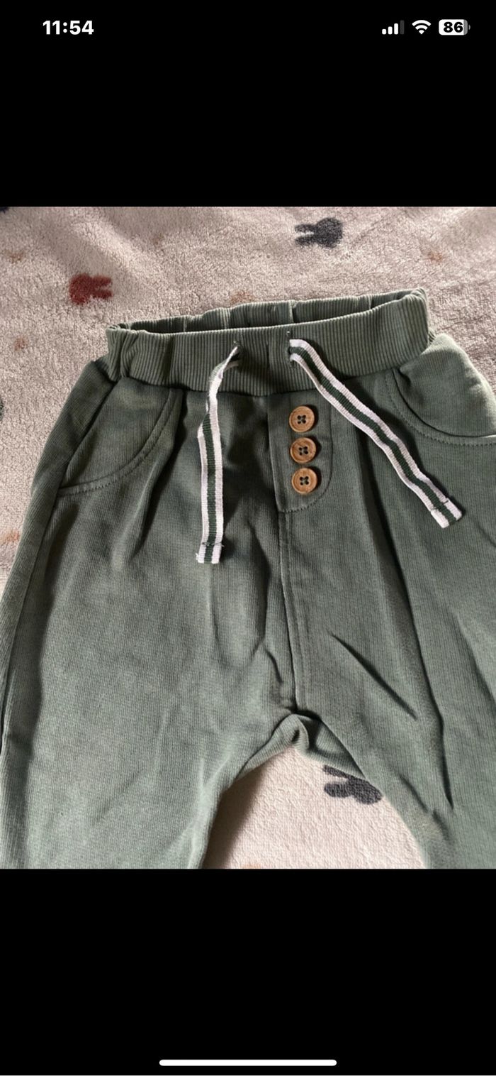 Pantalon vert - photo numéro 2