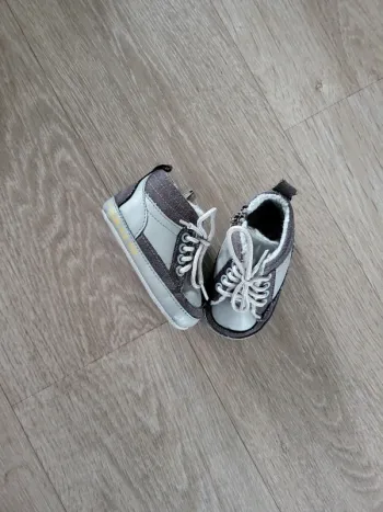 Chaussures souple 9/12 mois