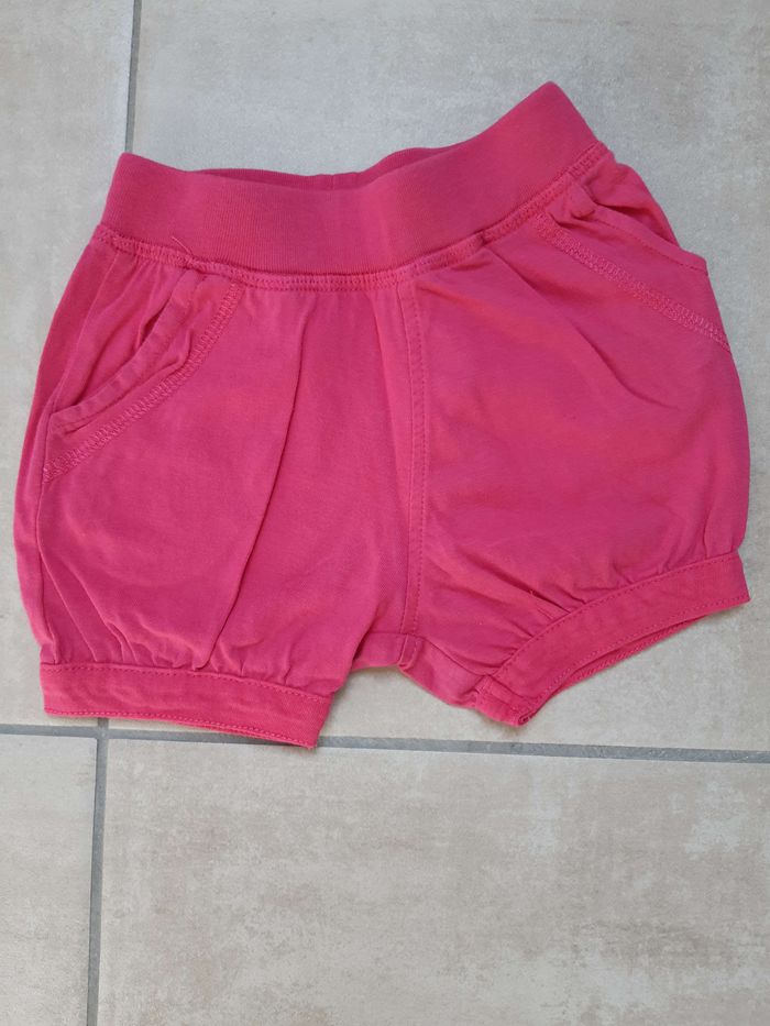 Short In extenso 6 mois