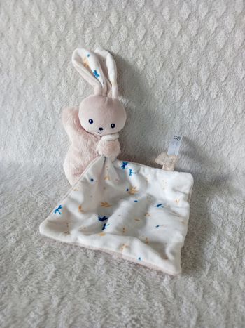 Doudou lapin libellules Kaloo 