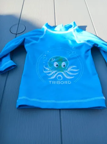Tee shirt