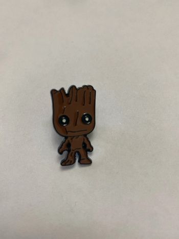Pins groot