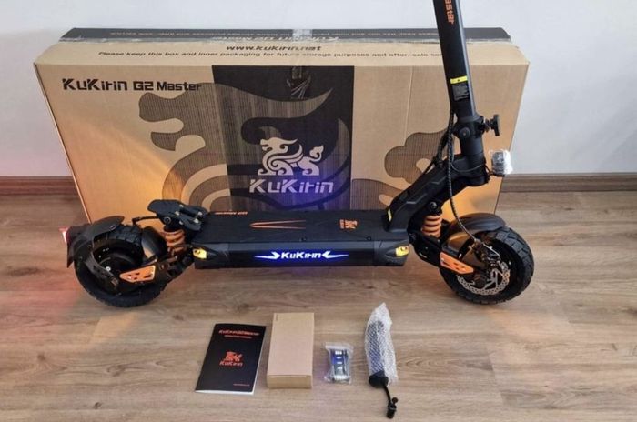 Trottinette KUGOO KuKirin G2 Master NEUVE