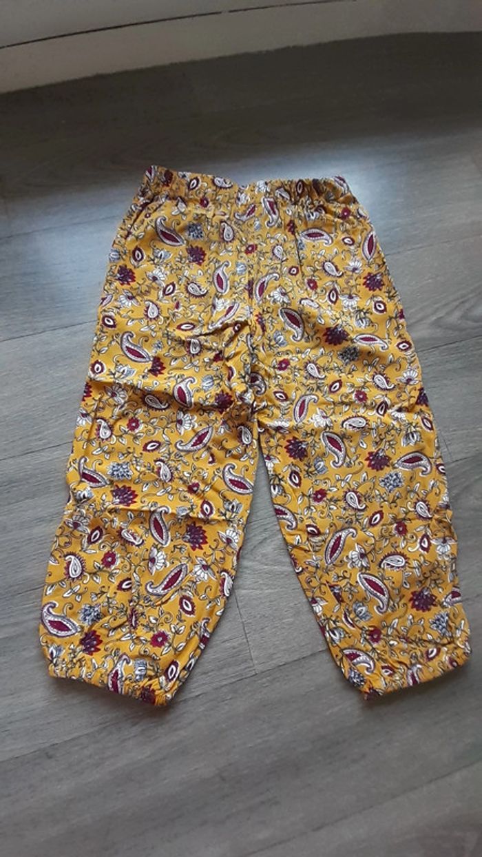 Pantalon type Sarouel Tape à l'oeil