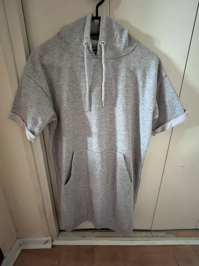 Robe à capuche Don’t Call Me Jennyfer taille S