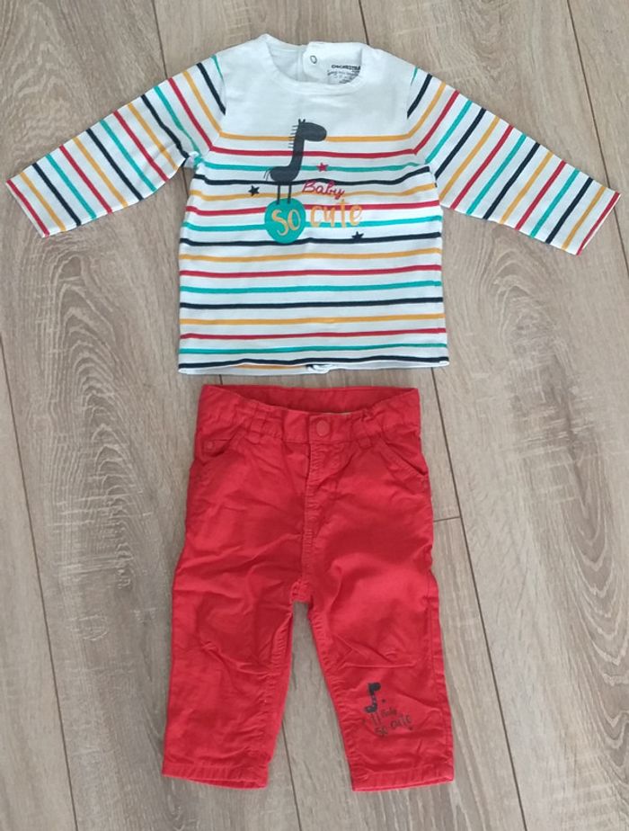 ensemble tee shirt + pantalon