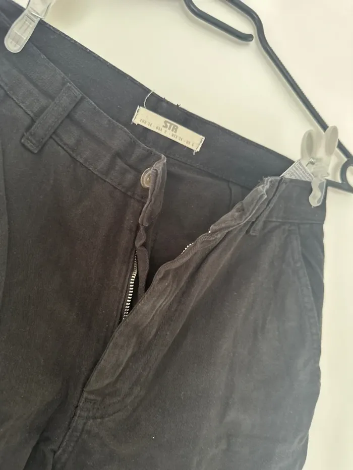 Cargo noir - photo numéro 5