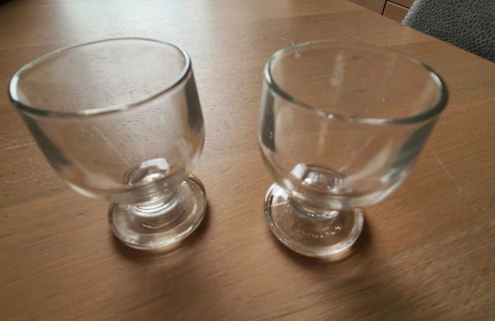 Lot de 2 petits verres à pied liqueur - photo numéro 2