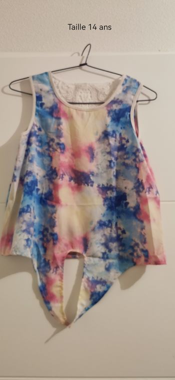 Débardeur taille 14 ans